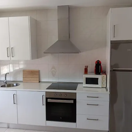 1 En , Proximo A Sanxenxo